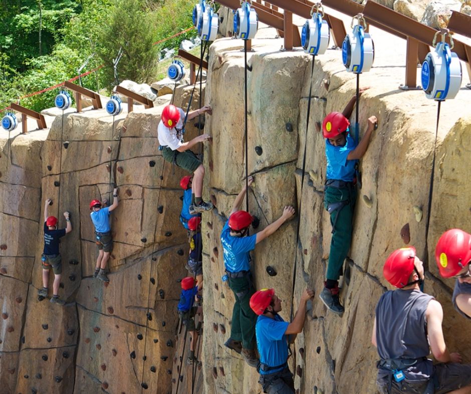 Students working on community service project
